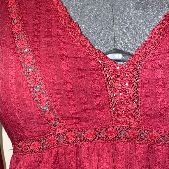 🤍 Altar’d State Burgundy Boho Top 🤍 - Picture 3 of 8